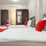 Reddoorz Near Pelabuhan Tanjung Perak 2 Surabaya