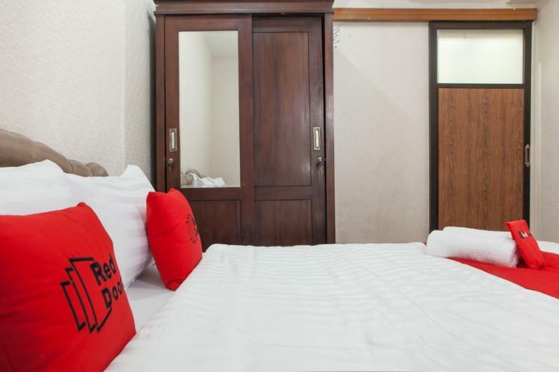 Guest house Reddoorz Near Pelabuhan Tanjung Perak 2 2*