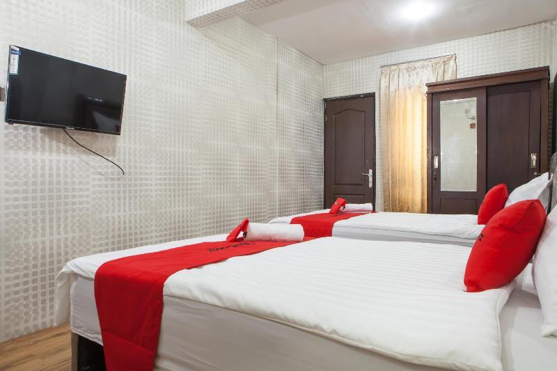 Guest house Reddoorz Near Pelabuhan Tanjung Perak 2 Surabaya