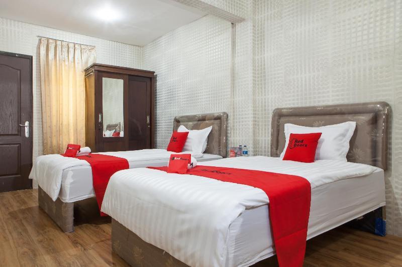 Reddoorz Near Pelabuhan Tanjung Perak 2 Guest house Surabaya